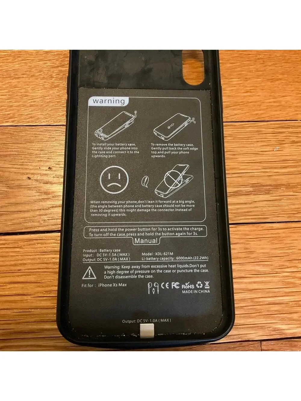 Casely black iPhone X/Xs Max charging case NWOT
